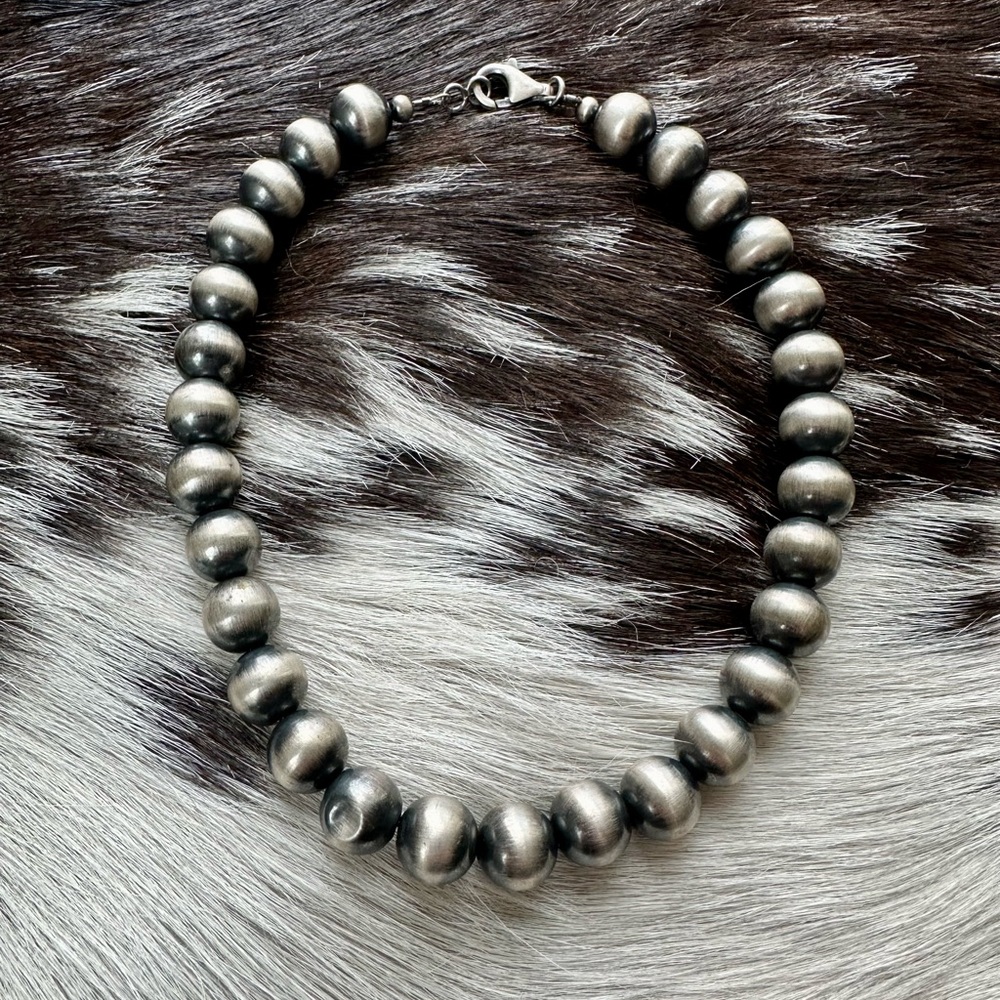 Authentic Navajo Pearl Necklace